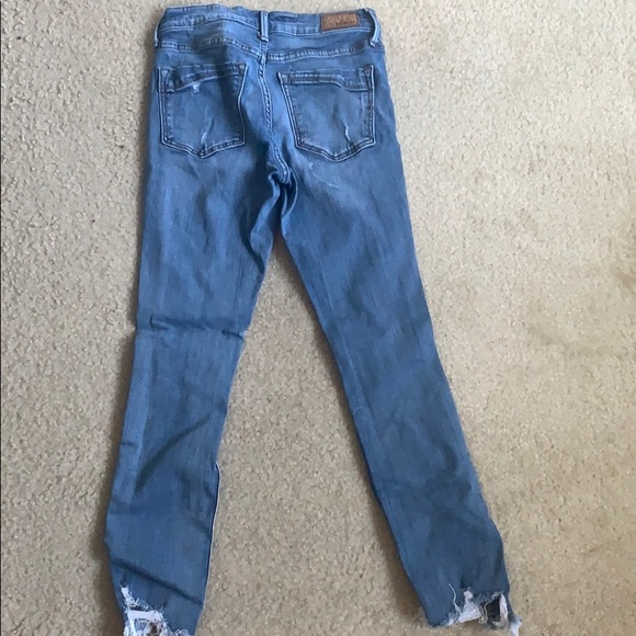 women’s skinny jeans - Picture 2 of 3